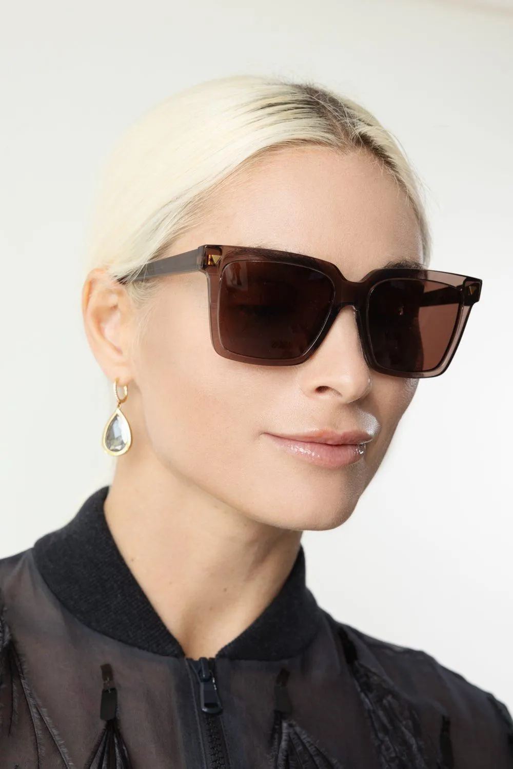 Classic Sunglasses - Brown