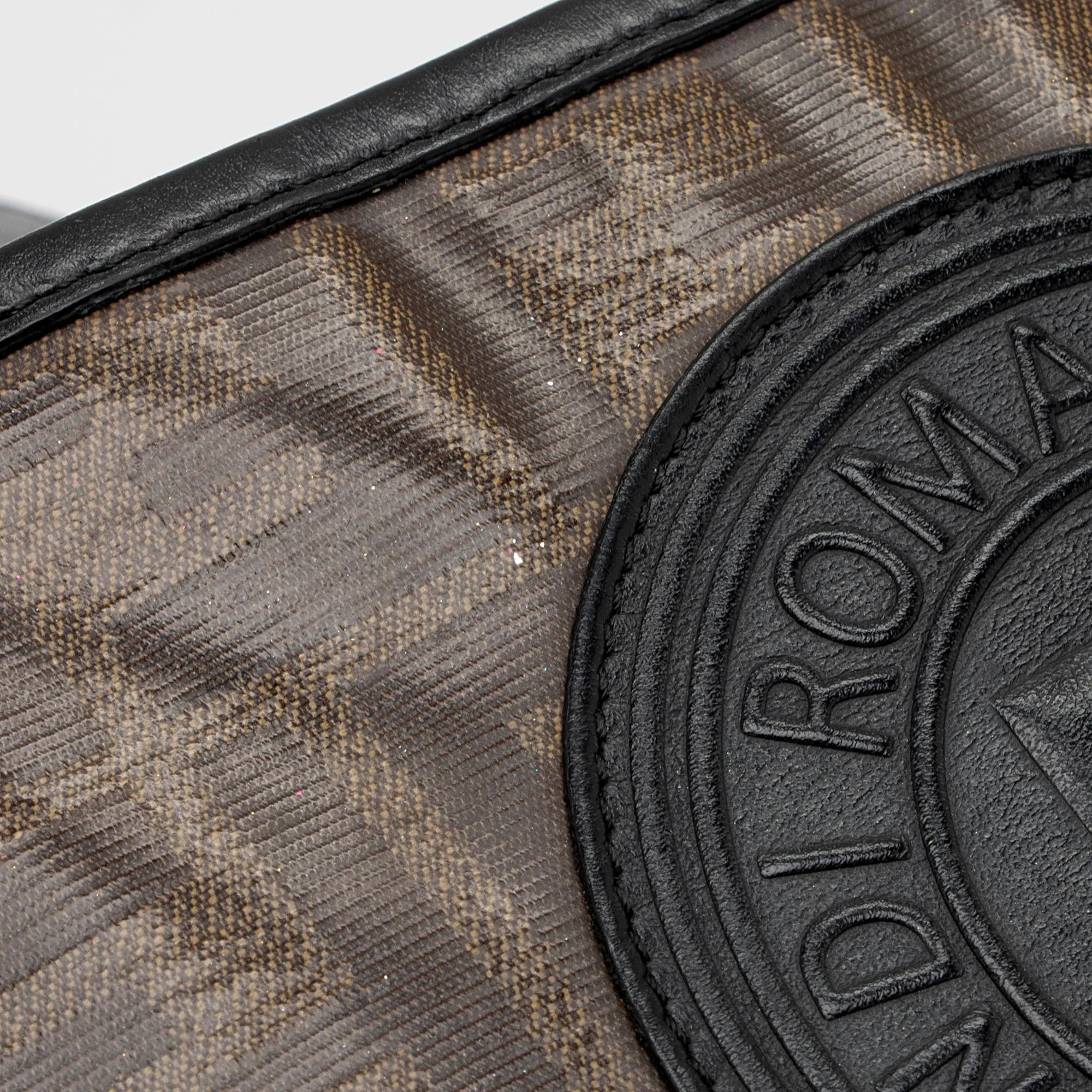 Fendi FF Spalmati Camera Case (SHF-lHcrhh)