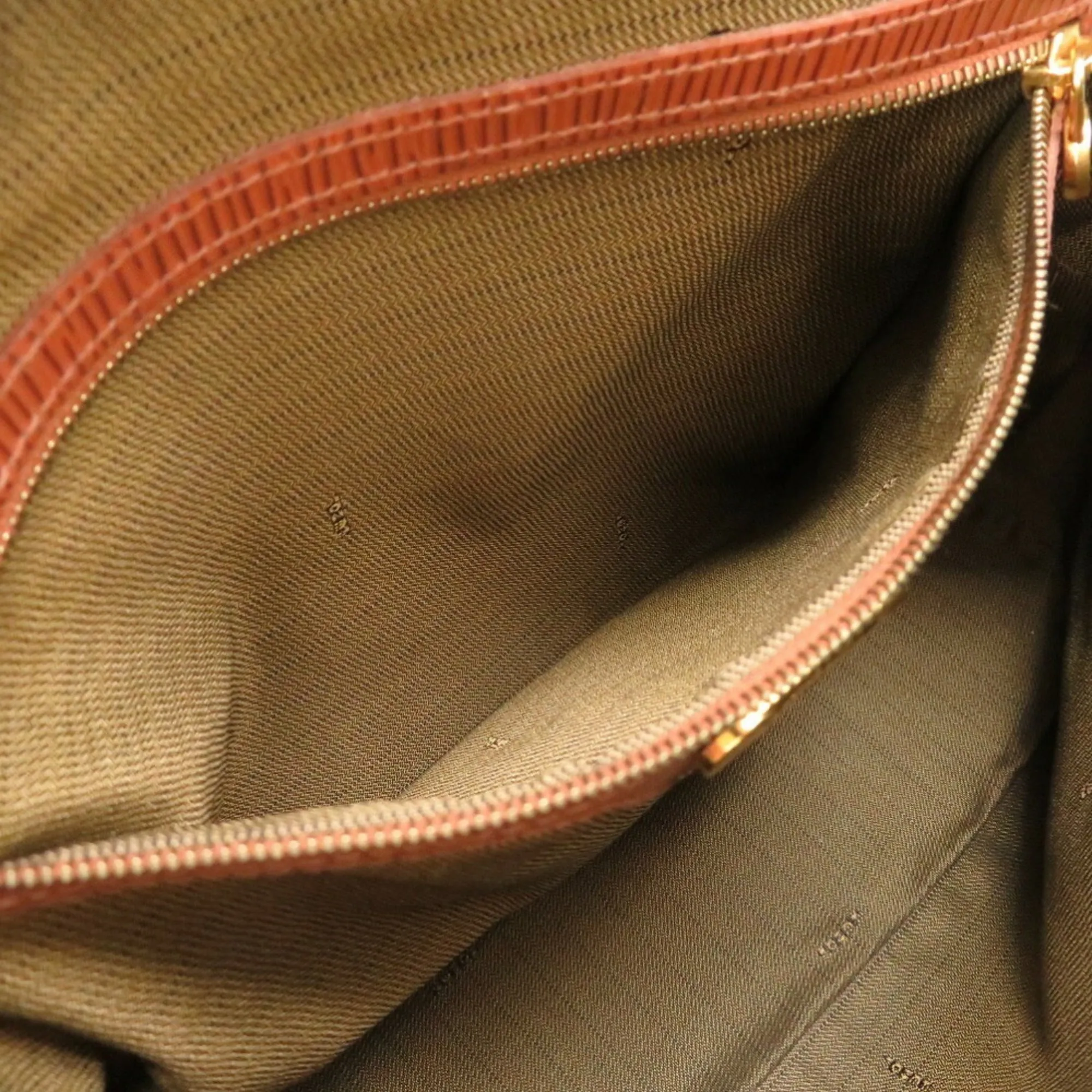 FENDI Leather Brown Hardware Handbag