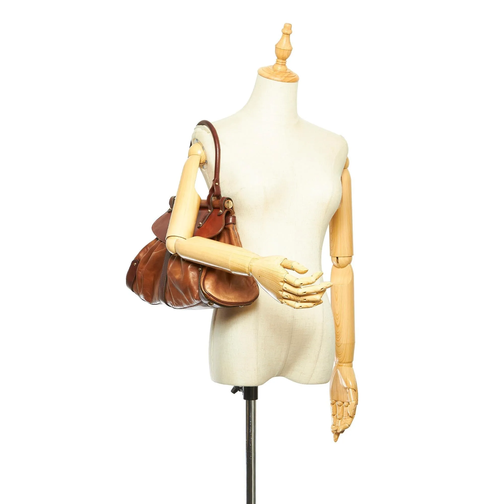 Fendi Leather Handbag (SHG-31690)