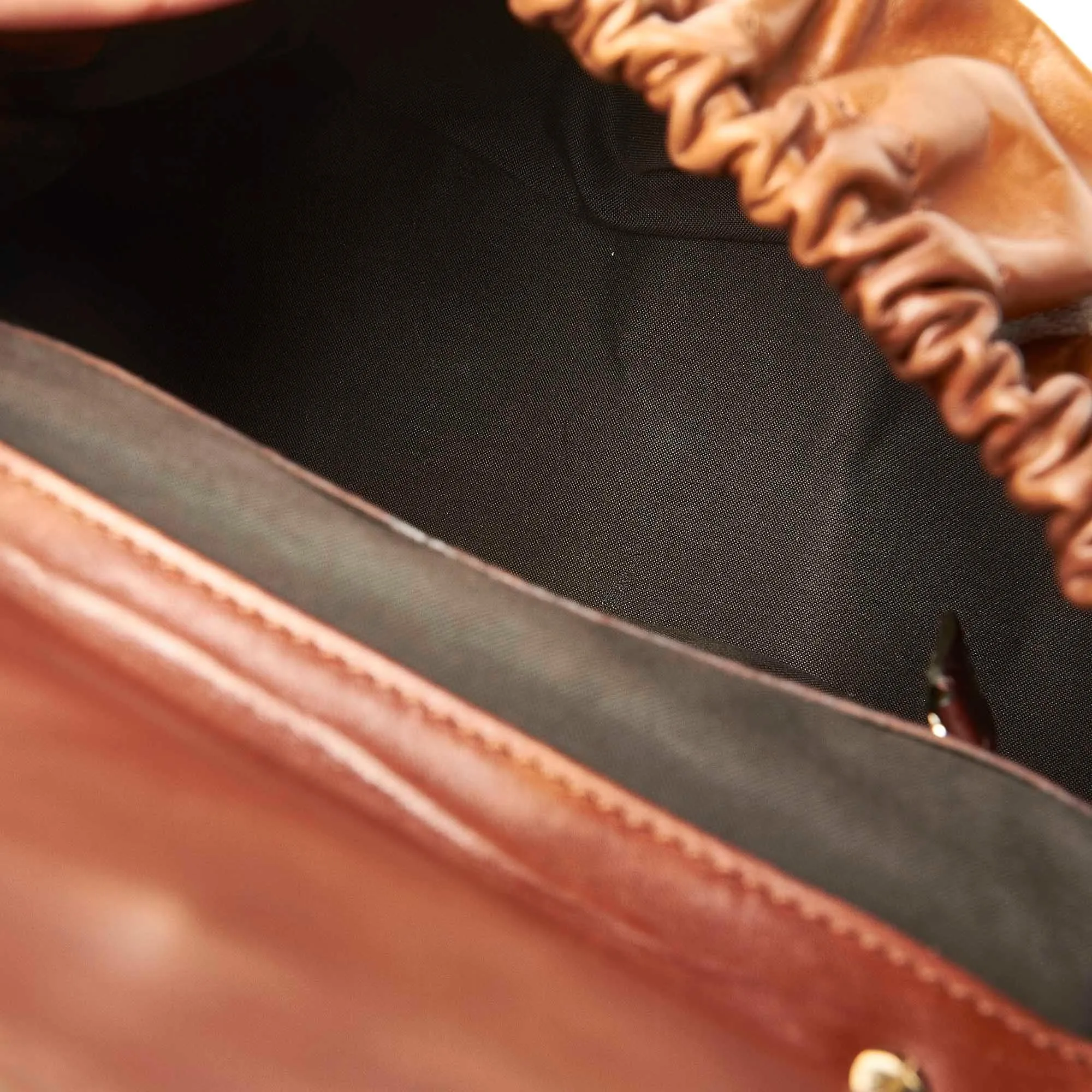 Fendi Leather Handbag (SHG-31690)