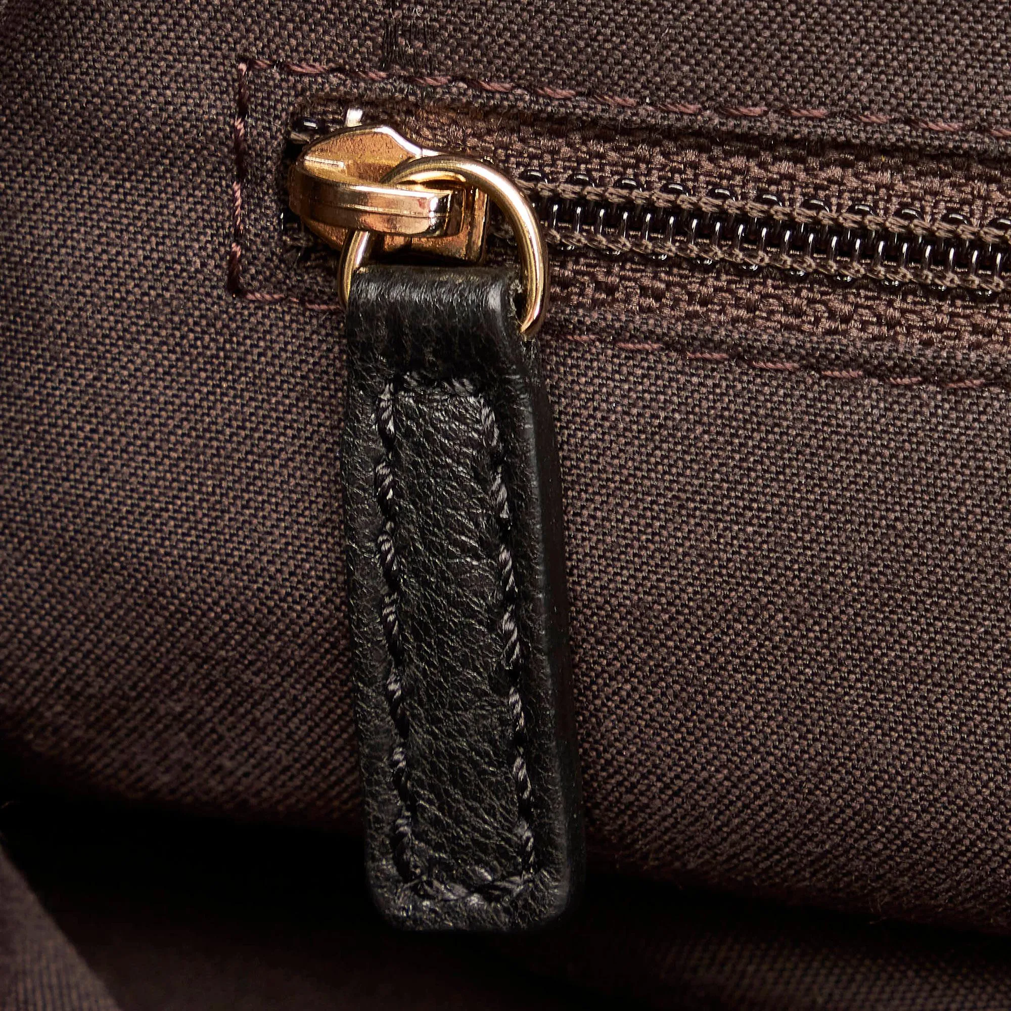 Fendi Mia Leather Shoulder Bag (SHG-30558)