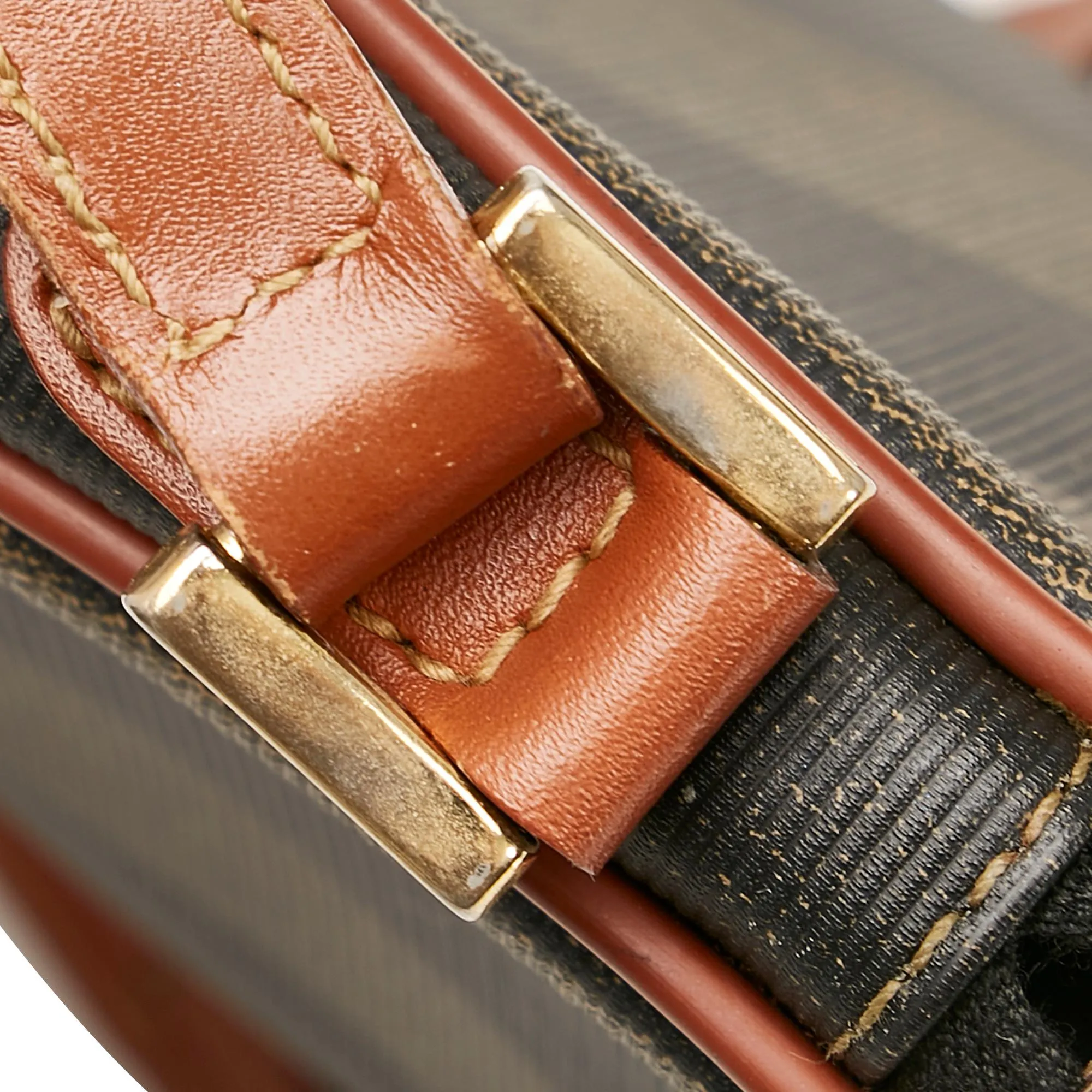 Fendi Pequin Crossbody (SHG-Y9PLx9)