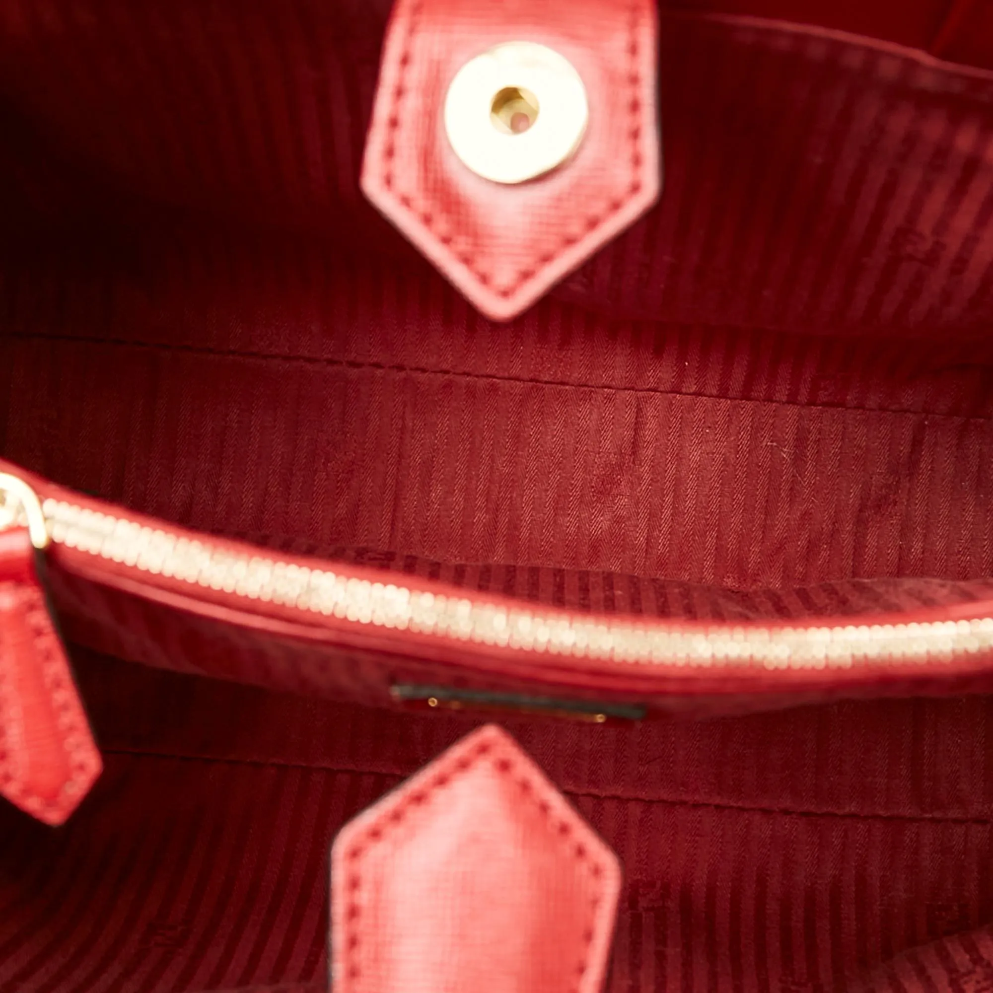 Fendi Petit 2Jours Leather Satchel (SHG-33408)