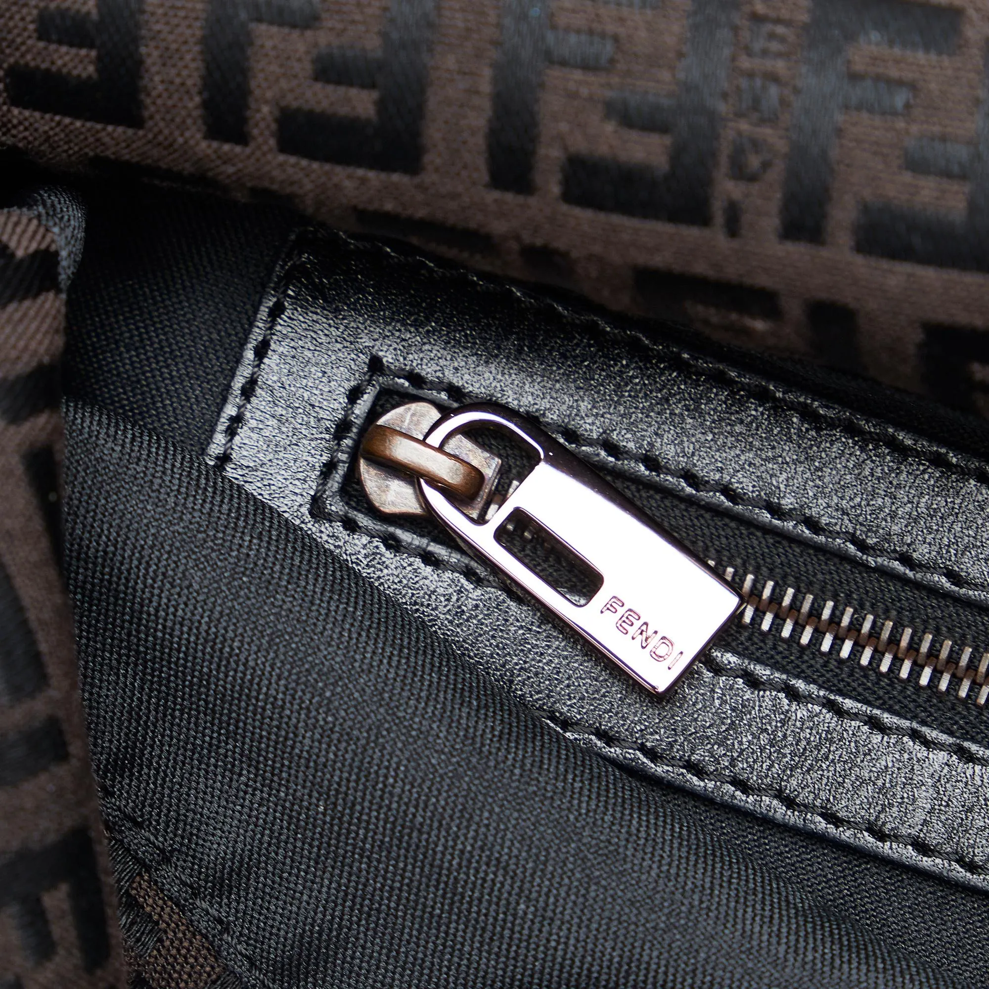 Fendi Zucchino Double Flap Baguette (SHG-RIWGfn)