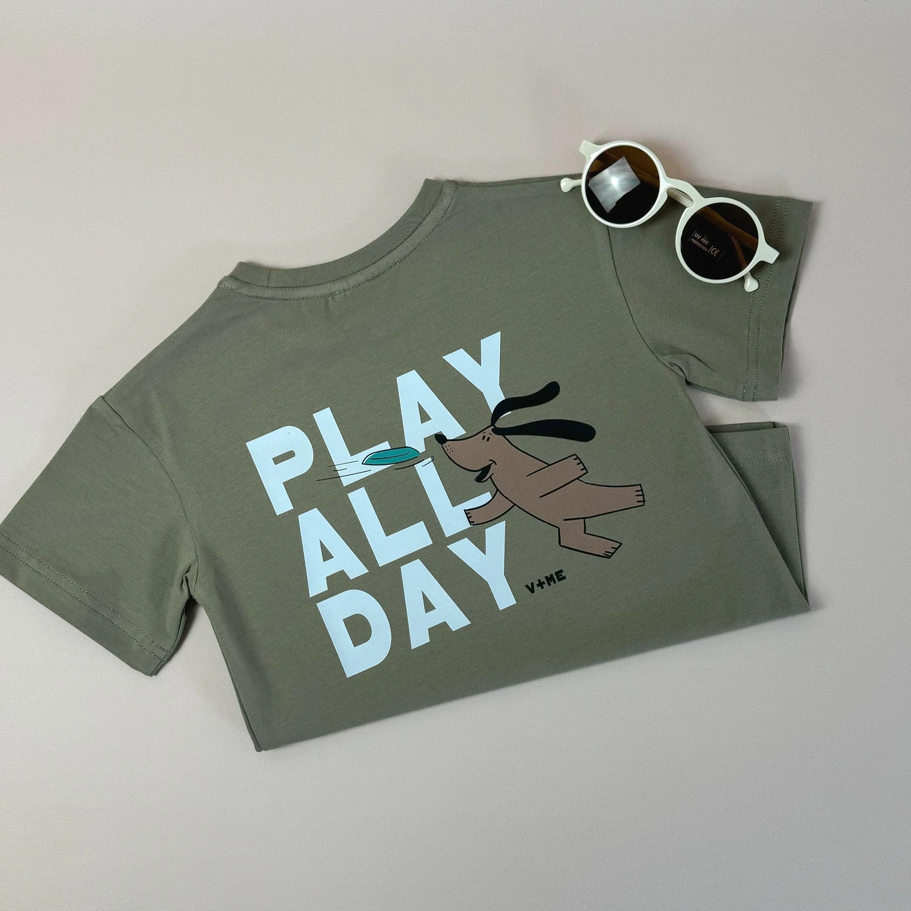 PLAY ALL DAY Frisbee Dog T-Shirt