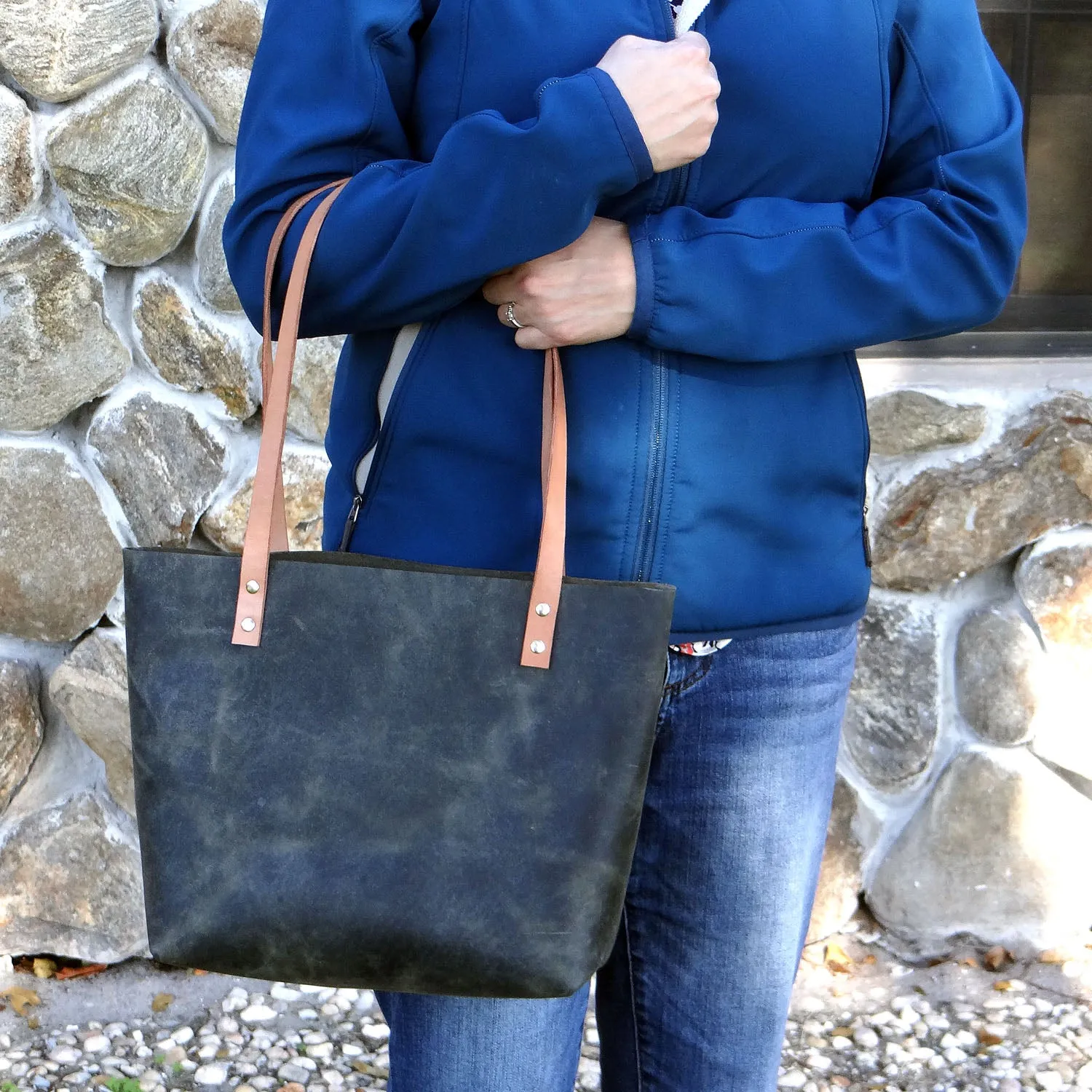 Sarasota Leather Tote - Rustic Sage Green
