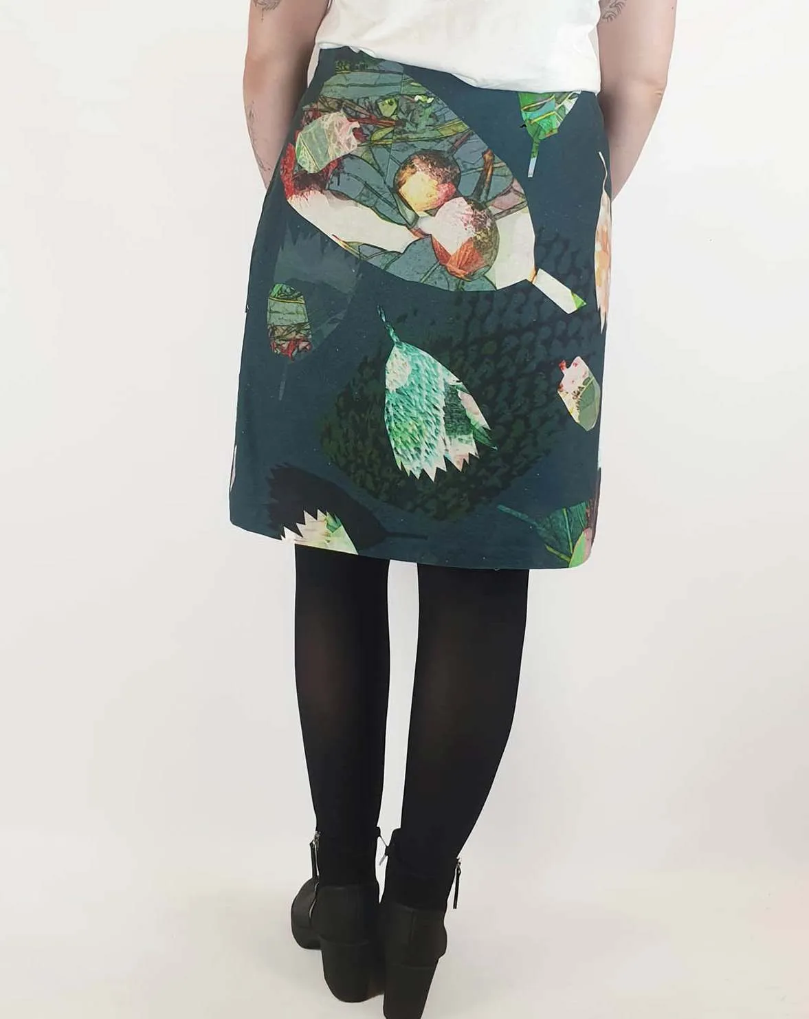 Seagrass Designs green print A-line skirt size 14 (best fits size 12-small 14)
