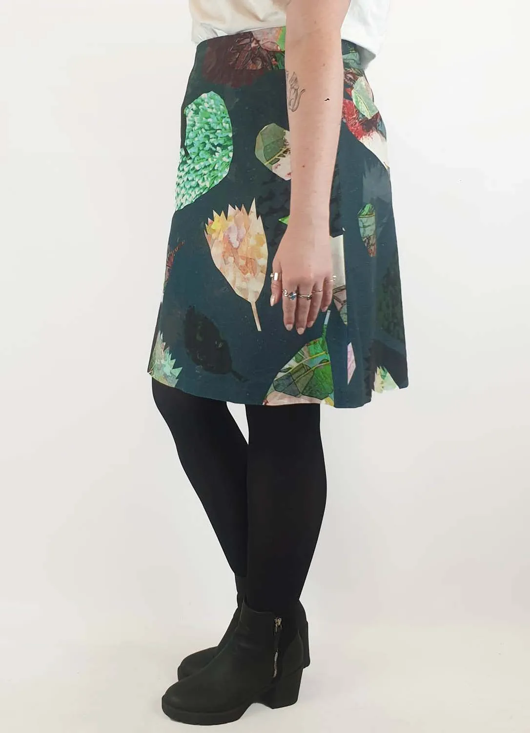 Seagrass Designs green print A-line skirt size 14 (best fits size 12-small 14)