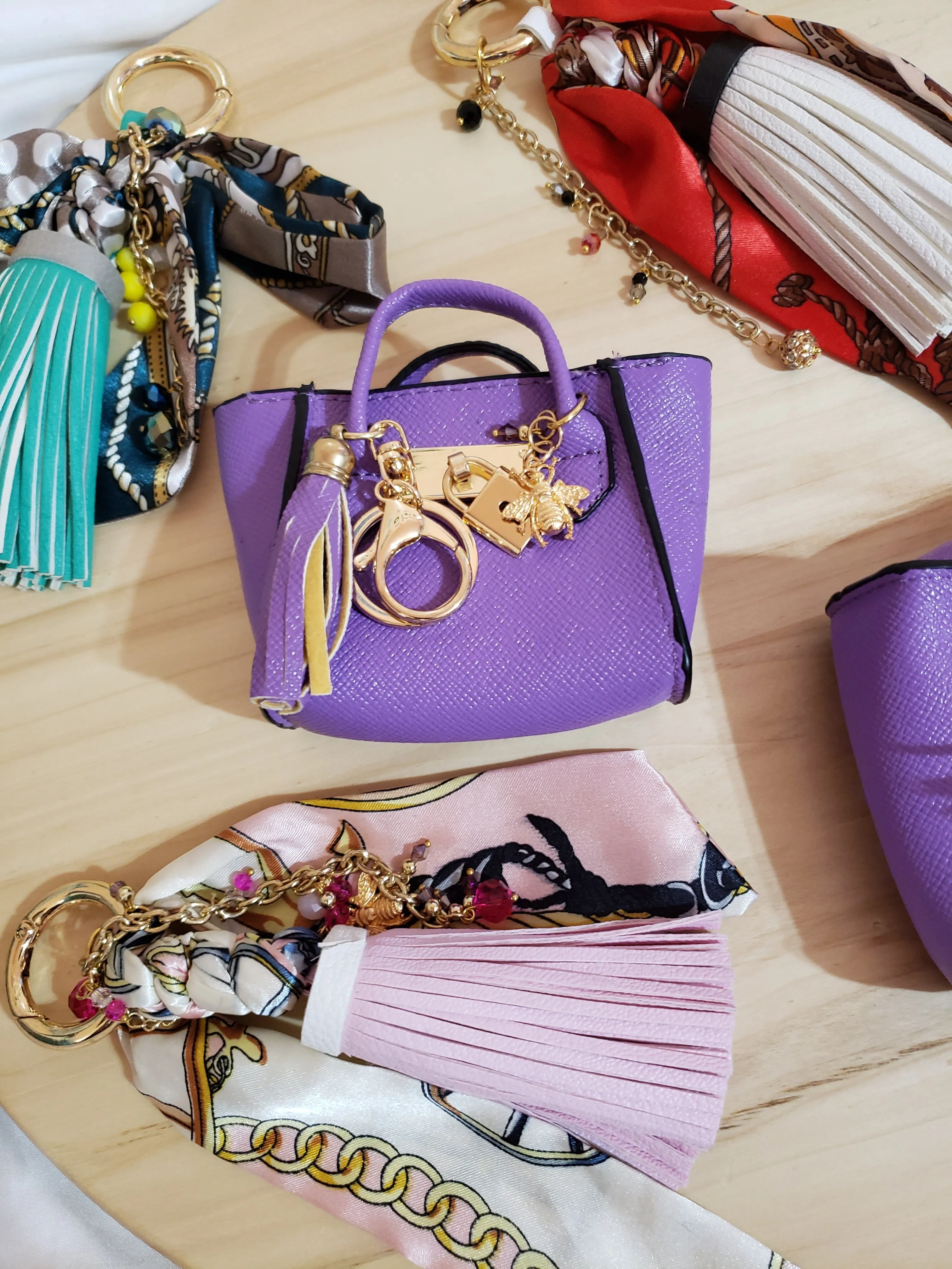Wholesale Fashion Tassel And Mini Purse Keychains 6 Random Pieces