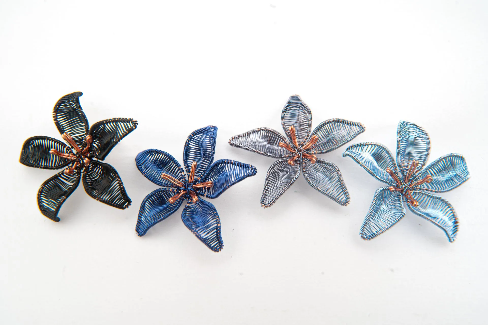 Wireart Lily Pendant, Blue-Grey